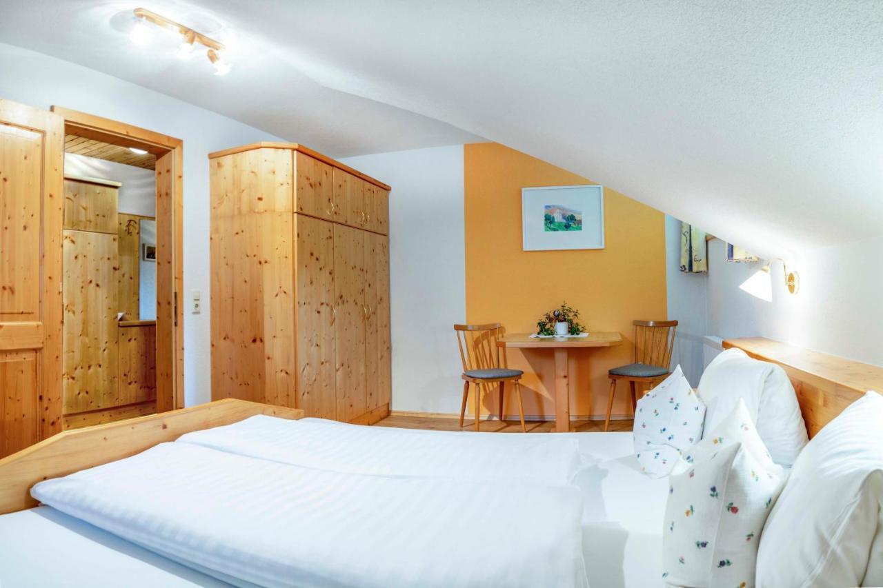 Ruggenthalerhof Apartment Matrei in Osttirol Exterior foto